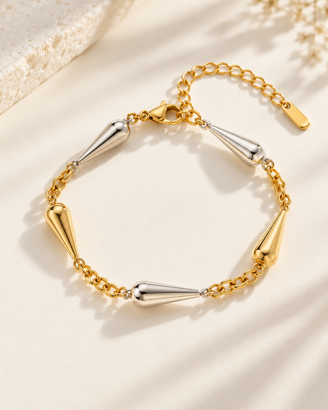 Pulseira Dueto, pulseira bicolor de gotas (pormenor 1) — Solène Lisboa