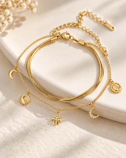 Pulseira Celeste, pulseira dourada com pendentes celestes (pormenor 7) — Solène Lisboa