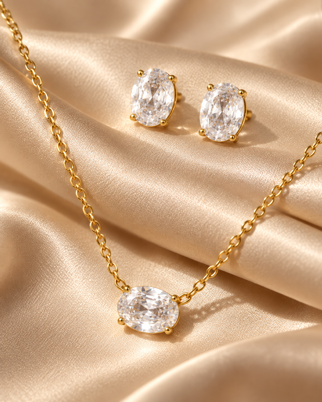 Conjunto Oval, colar e brincos com zircónia oval (pormenor 3) — Solène Lisboa
